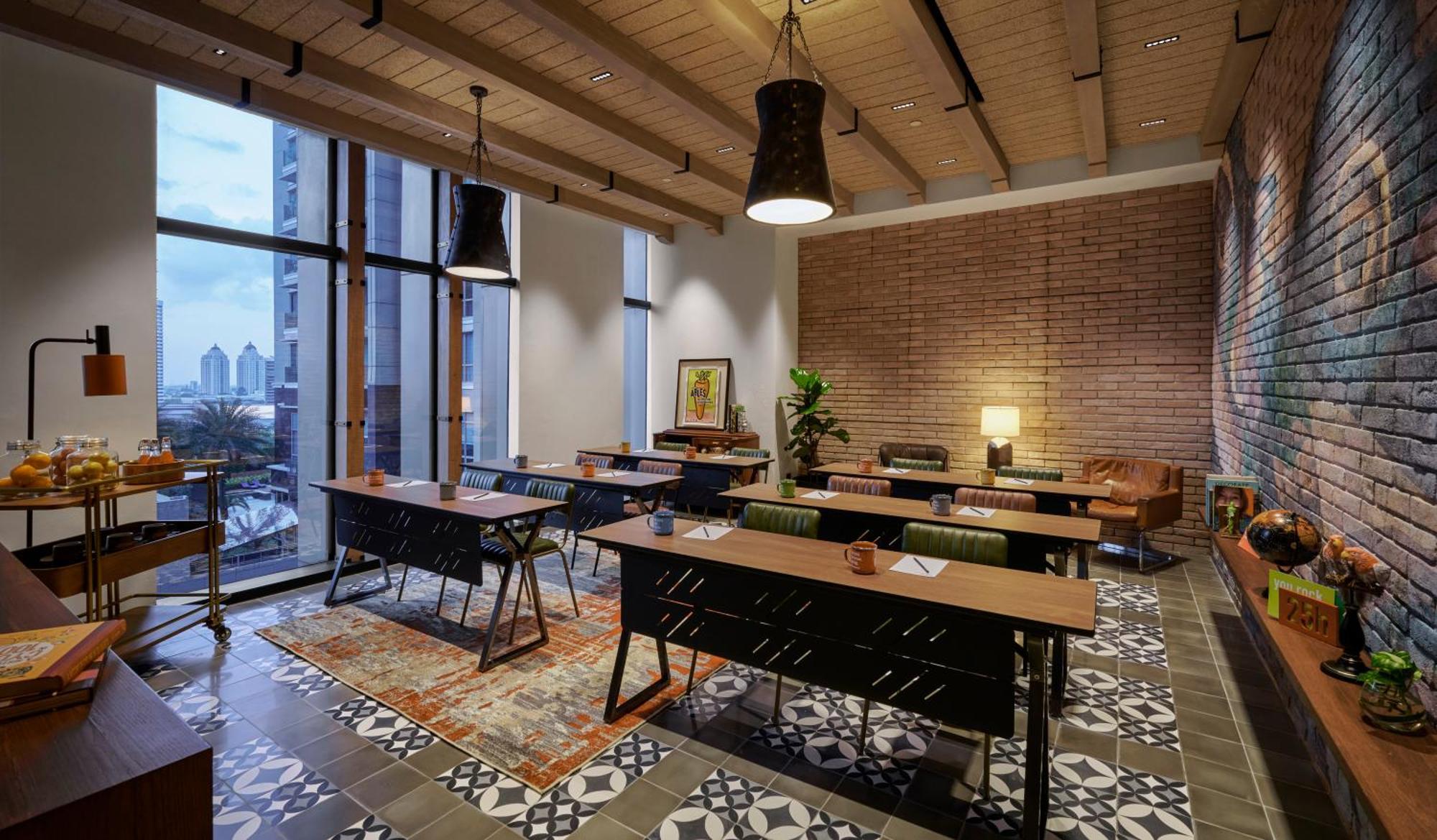 25Hours Hotel Jakarta The Oddbird المظهر الخارجي الصورة